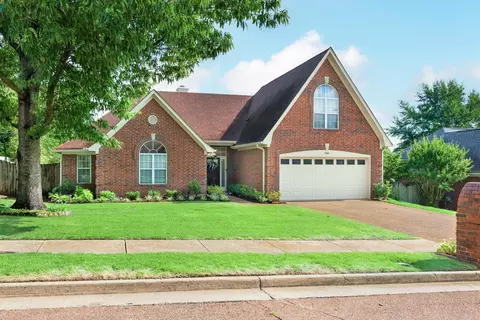 7686 Shadow Glen Ln, Arlington, TN 38002