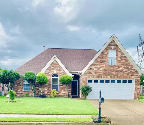 1121 W Red Fern Circle Cir, Cordova, TN 38018