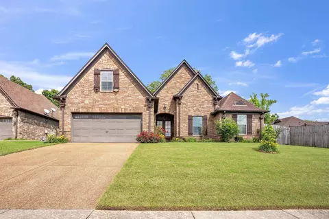 3294 Richland Creek Cv, Memphis, TN 38133