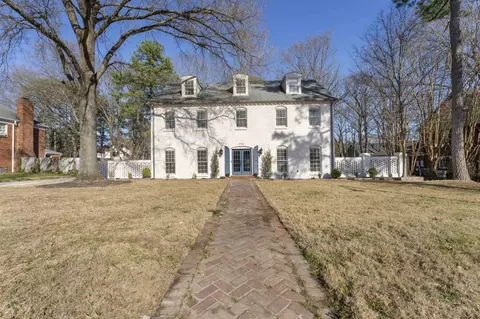 2720 Holly Spring Dr, Germantown, TN 38138