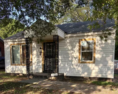 2136 Rile St, Memphis, TN 38109