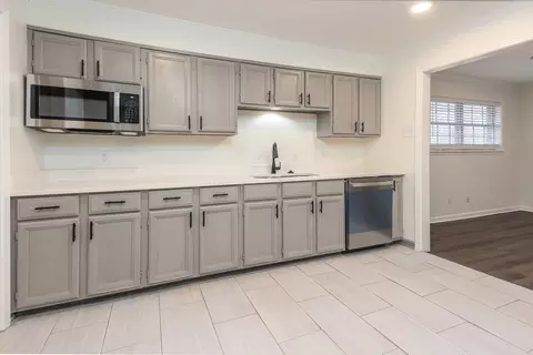 4479 E Dearing Rd, Memphis, TN 38117 photo 3