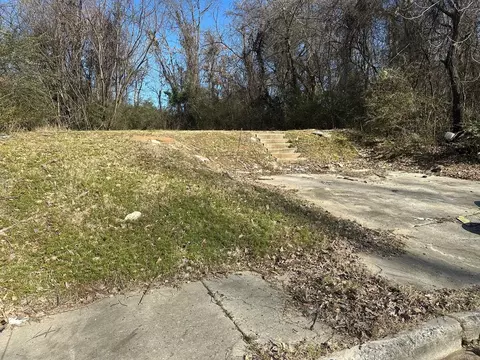 248 W Davant Ave, Memphis, TN 38109