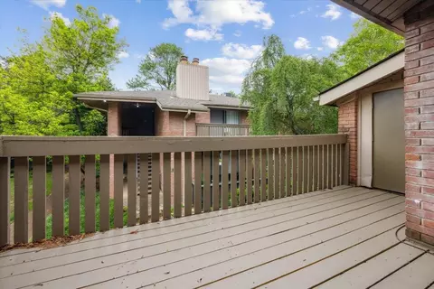 835 Thistledown Dr #2, Memphis, TN 38117