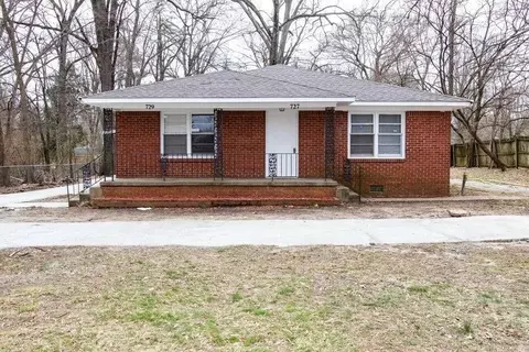 729 E Raines Rd, Memphis, TN 38116