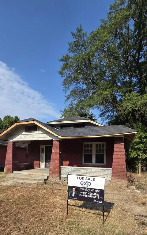 1055 Azalia Ave, Memphis, TN 38106