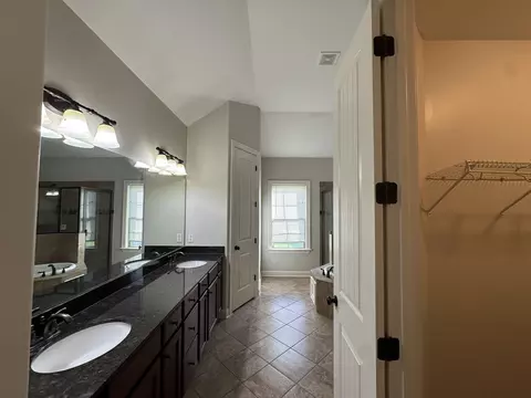 5093 Shadowcrest Cv, Memphis, TN 38125 photo 8