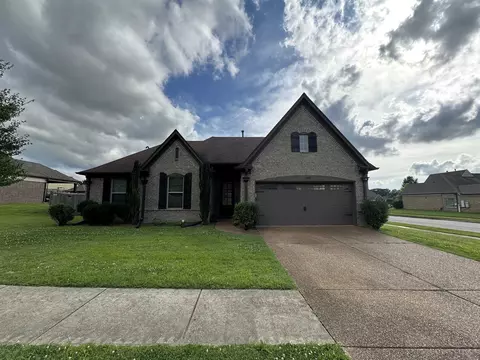 5093 Shadowcrest Cv, Memphis, TN 38125 photo 2