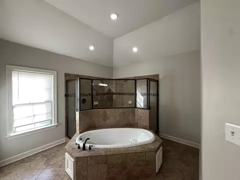 5093 Shadowcrest Cv, Memphis, TN 38125 photo 9