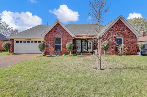 6590 Laurel Bluff Ct, Memphis, TN 38135