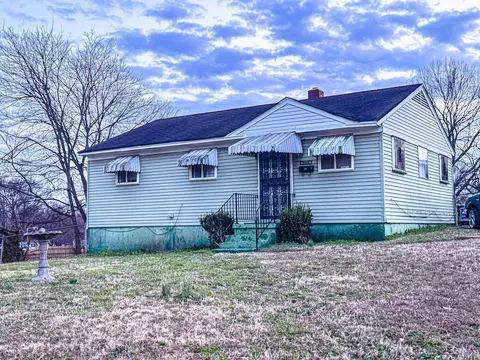 273 Carbon Rd, Memphis, TN 38109