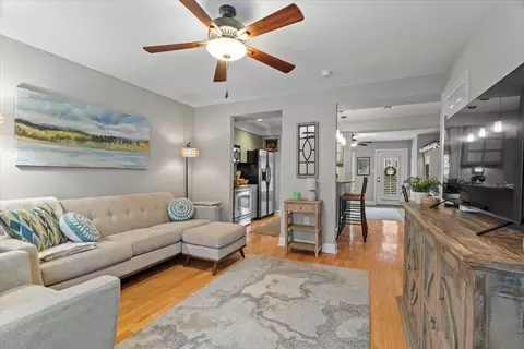 2260 Germantown Sq, Germantown, TN 38138