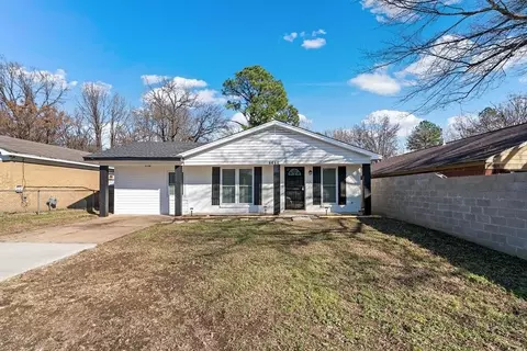 4646 Sugar Creek Ln, Memphis, TN 38118