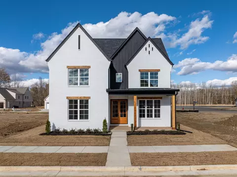505 Valley Forge Ln, Rossville, TN 38066