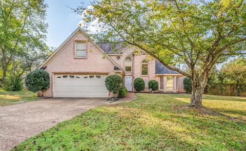 2563 Country Glade Cv, Cordova, TN 38016