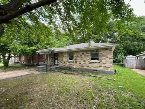 1378 Robin Hood Ln, Memphis, TN 38111