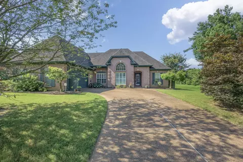 4811 Tickle View Dr, Millington, TN 38053