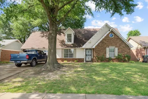 7780 Mesa Dr, Memphis, TN 38133