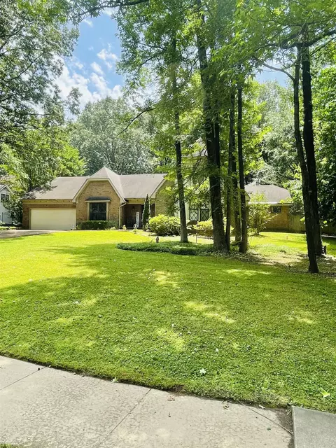 96 Vine Grove Ln, Cordova, TN 38018