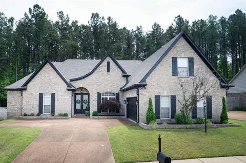 10393 Twisting Pine Ln, Arlington, TN 38002