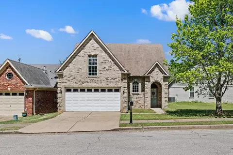 1973 Olive Bark Dr, Memphis, TN 38134