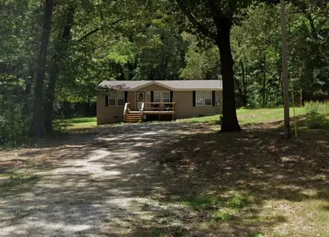 290 Stagg Rd, Oakland, TN 38060
