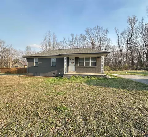 185 Henry Dr, Mason, TN 38068