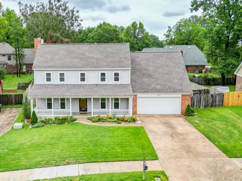 6522 Star Crest Dr, Memphis, TN 38134