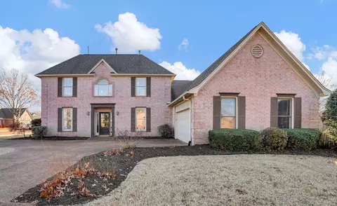 9942 N Windward Slope Dr, Arlington, TN 38002