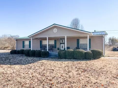 692 Poindexter Rd, Brighton, TN 38011