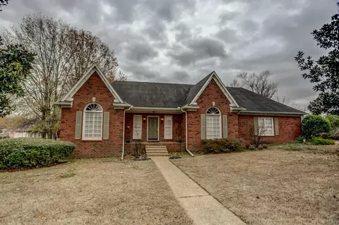 8869 Doveland Dr, Cordova, TN 38018