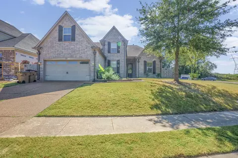 10493 Redmond Dr, Cordova, TN 38016