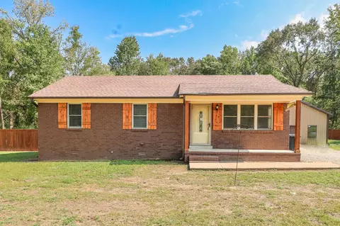 155 Henry Dr, Mason, TN 38068