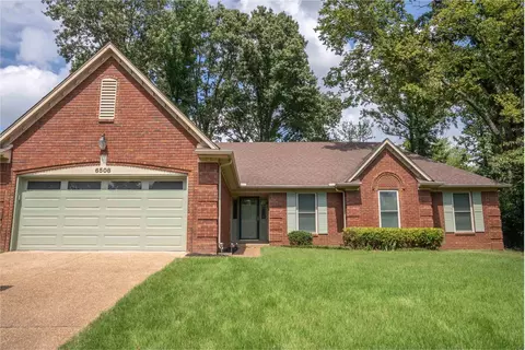 6508 Star Crest Dr, Memphis, TN 38134