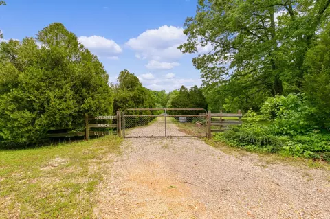 665 Hatley Loop, Savannah, TN 38372 photo 20