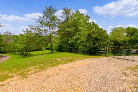 665 Hatley Loop, Savannah, TN 38372 photo 21