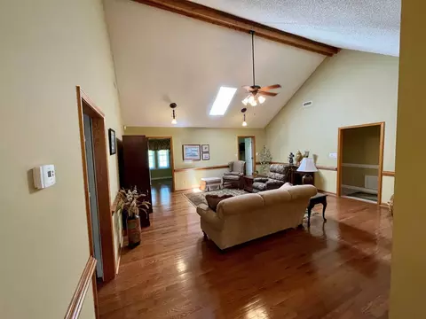 310 Madison Ave, Grand Junction, TN 38039 photo 7