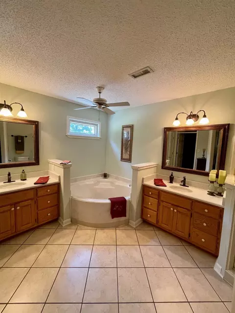 310 Madison Ave, Grand Junction, TN 38039 photo 11