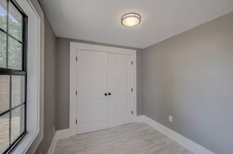 708 Spring St, Memphis, TN 38112 photo 19