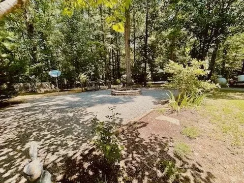 580 Joanne Loop, Savannah, TN 38372 photo 18
