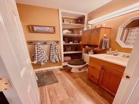 580 Joanne Loop, Savannah, TN 38372 photo 17