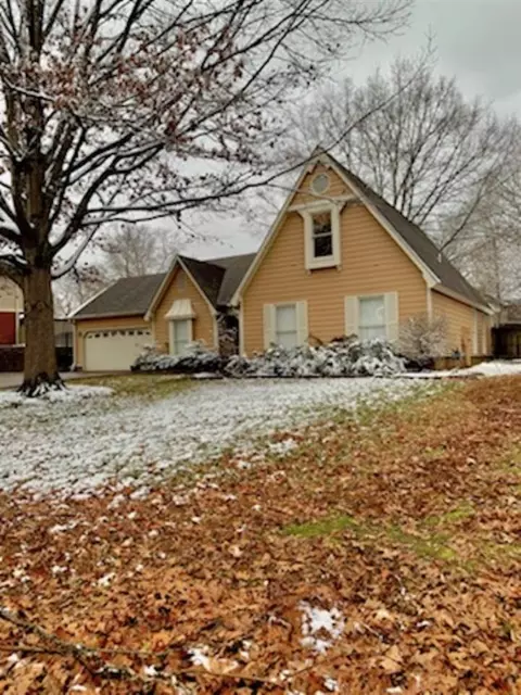 1037 Moorefield Rd, Collierville, TN 38017 photo 2