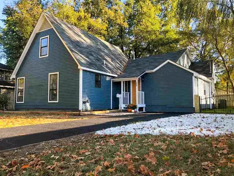 209 E Liberty Ave, Covington, TN 38019 photo 2