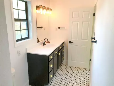 209 E Liberty Ave, Covington, TN 38019 photo 10