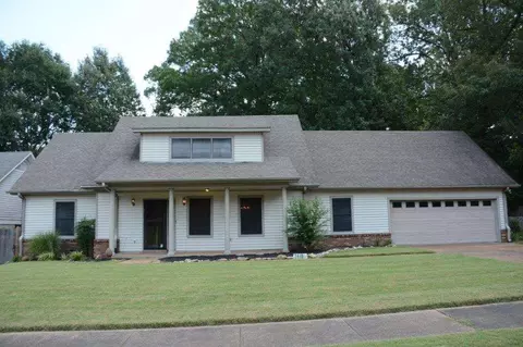 2418 Lacosta Dr, Memphis, TN 38134 photo 1