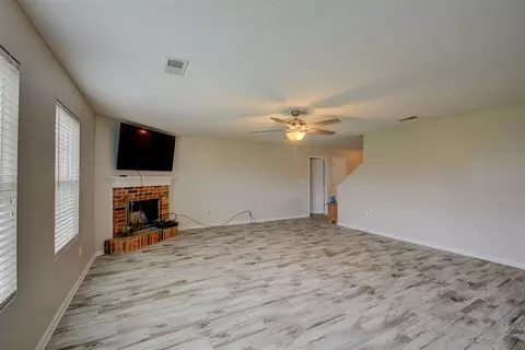 5015 Crested Pine Cv, Memphis, TN 38135 photo 4