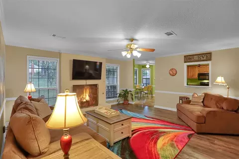 284 E Poplar Ave, Collierville, TN 38017 photo 8