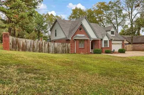 284 E Poplar Ave, Collierville, TN 38017 photo 3