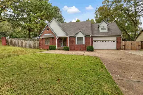 284 E Poplar Ave, Collierville, TN 38017 photo 1