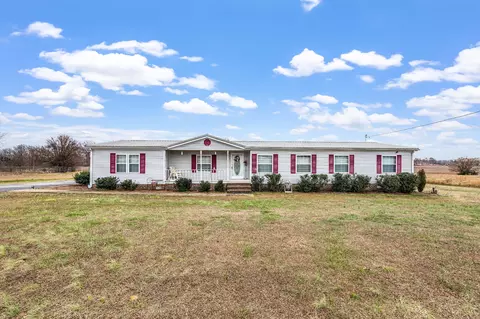 1430 State Route 77, Atwood, TN 38220